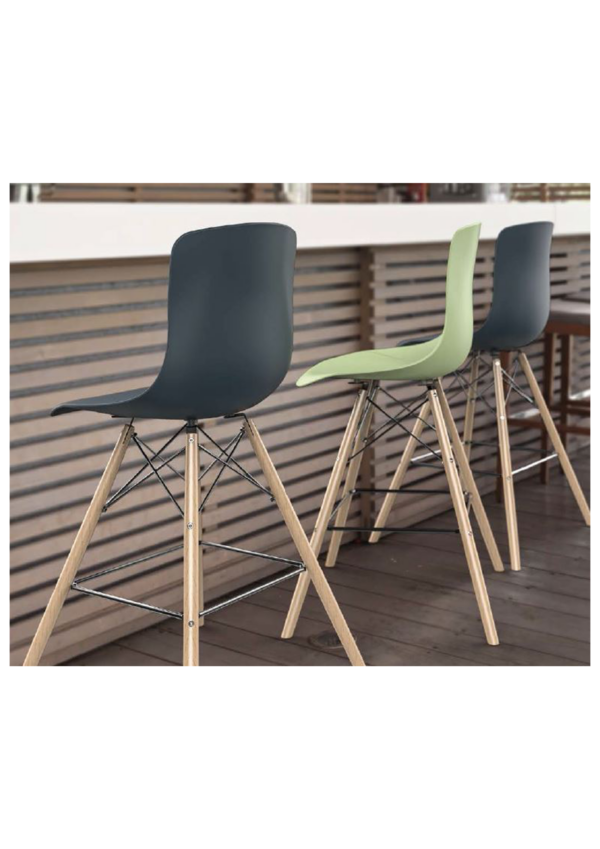 כיסא בר – דגם מאיה – פלסטיק – רגל עץ טבעי – צבעים שונים